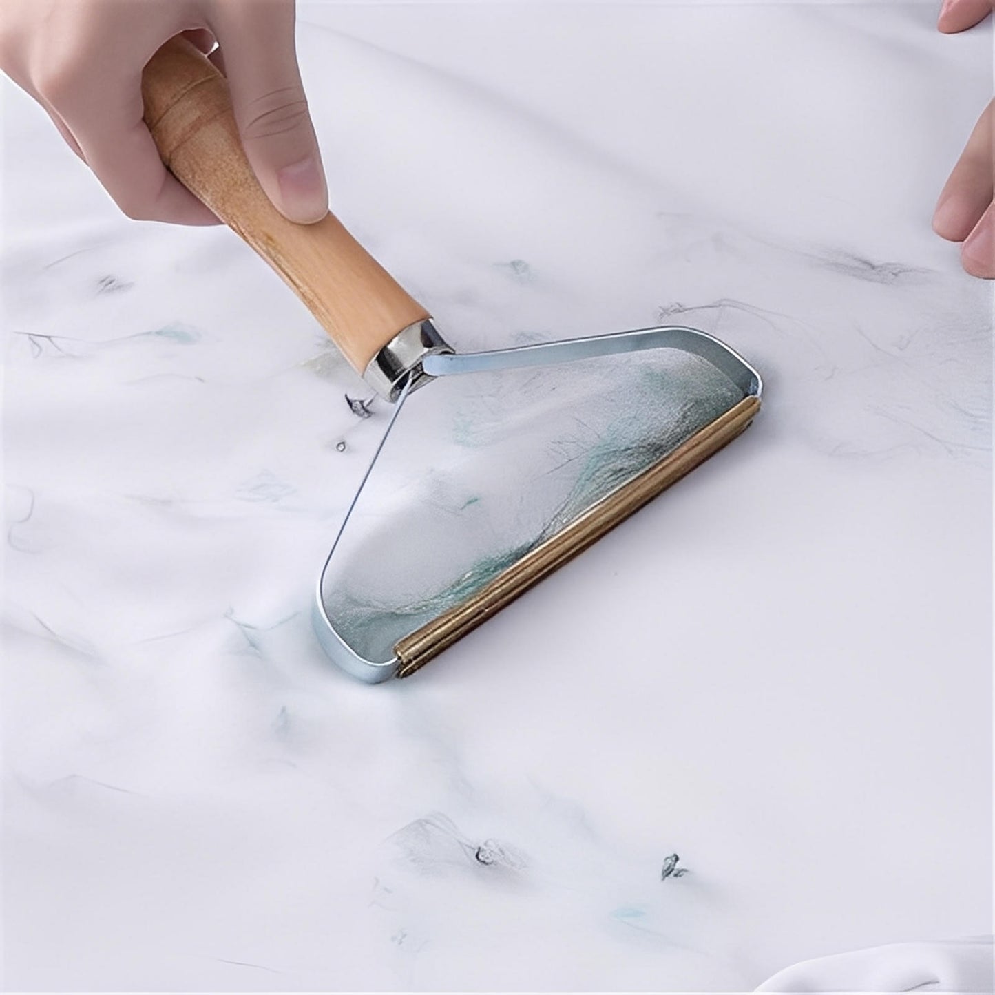 Taşınabilir Tüy ve Tiftik Temizleyici